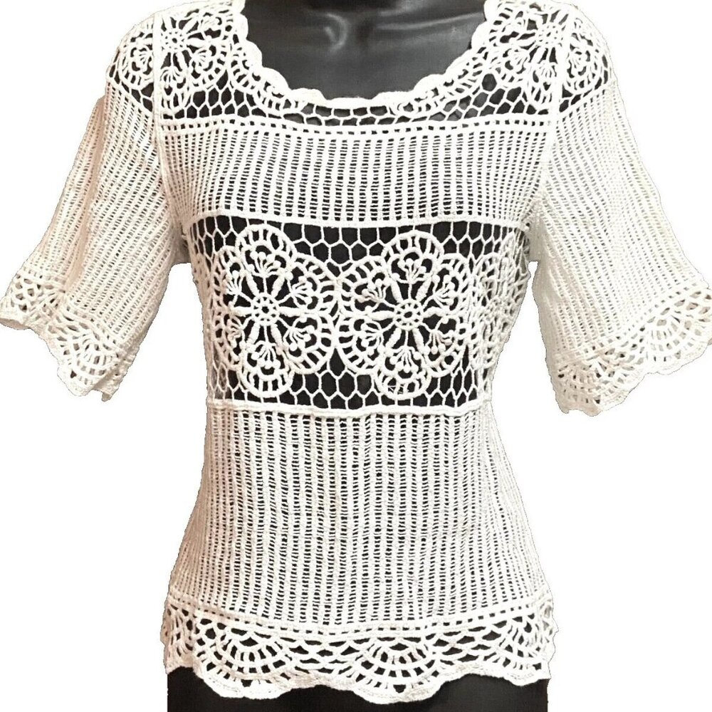 Anthropologie James Coviello Janice Crocheted Scalloped Short Sleeve White Top S